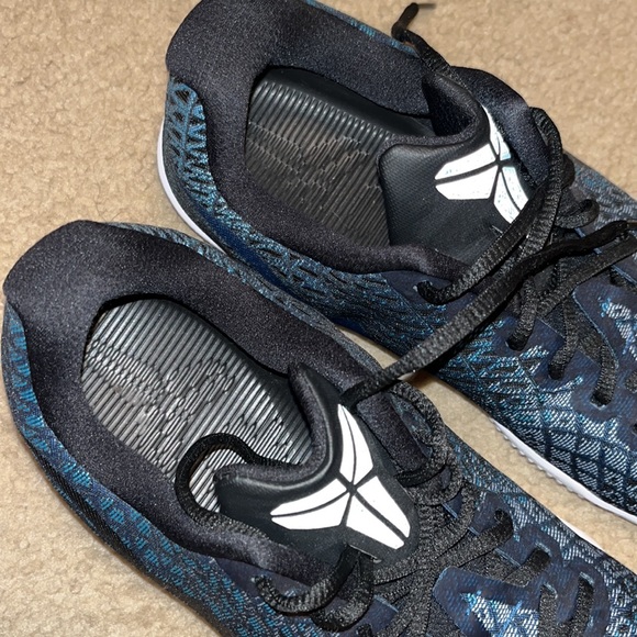 Nike Mamba shoes - Picture 5 of 5